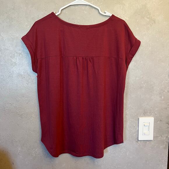 Maurice’s Cute Casual Criss-Cross Color Block Shirt Red Gray Women’s Large - Picture 8 of 8